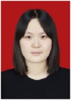 李君 照片