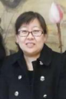 李微 照片