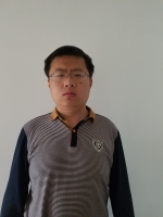 邵犇 照片