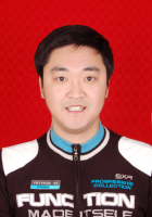 李赫 照片