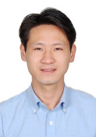 冯新 照片