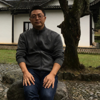 吕书龙 照片