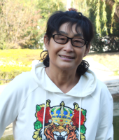 潘静敏 照片
