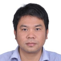 龙金林 照片