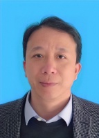 王武 照片