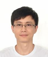 钟建华 照片