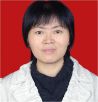 李新春 照片