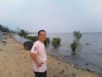 李明勇 照片