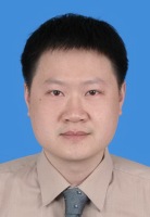 张志 照片