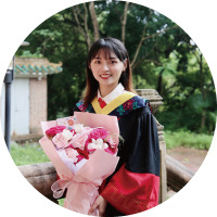 纪绵 照片