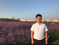 金万富 照片