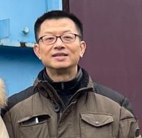 刘颖 照片