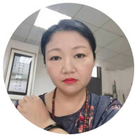 任翾 照片