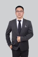 郑文强 照片