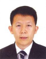 董新永 照片