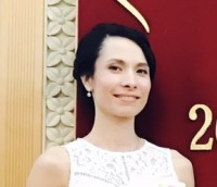 Emilie 照片