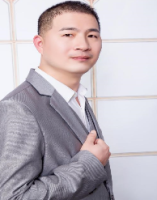 吕建兵 照片