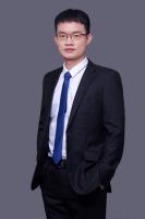 张艺 照片