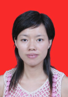 尹萌 照片