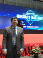 陈能场 照片