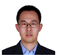谢黎炜 照片