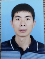 叶家万 照片