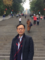闫亚平 照片