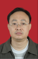 张航 照片