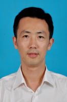 吕清正 照片