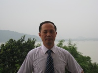 邱启照 照片