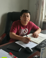 刘哲 照片