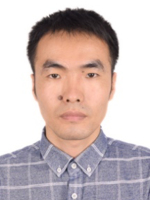 洪路兵 照片