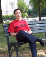 刘亭君 照片