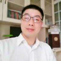 张攀峰 照片
