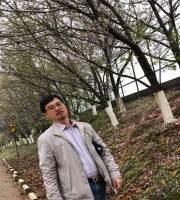 梁松林 照片
