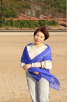 梅馨 照片