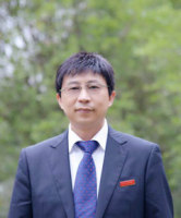 谢征 照片