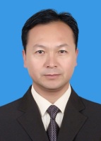 海新权 照片