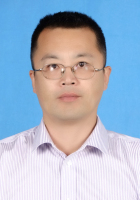 黄晓鹏 照片