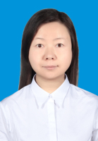 李青 照片