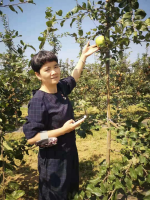 王延秀 照片