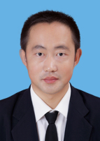 王旭 照片