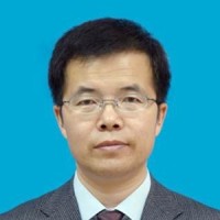 王鸿 照片