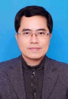 曹平 照片