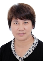 李俚 照片