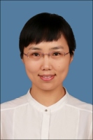 李修华 照片