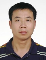 魏群 照片