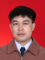黄永春 照片