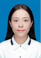 梁斐雯 照片