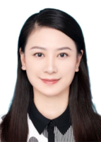 谭玮 照片